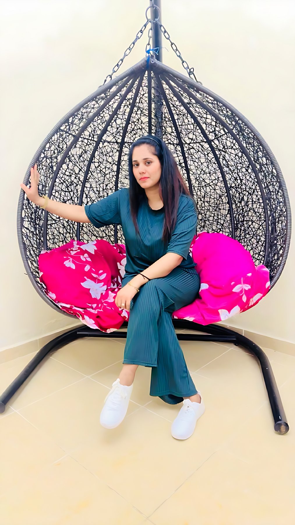 Divya Real Indian (Karama)