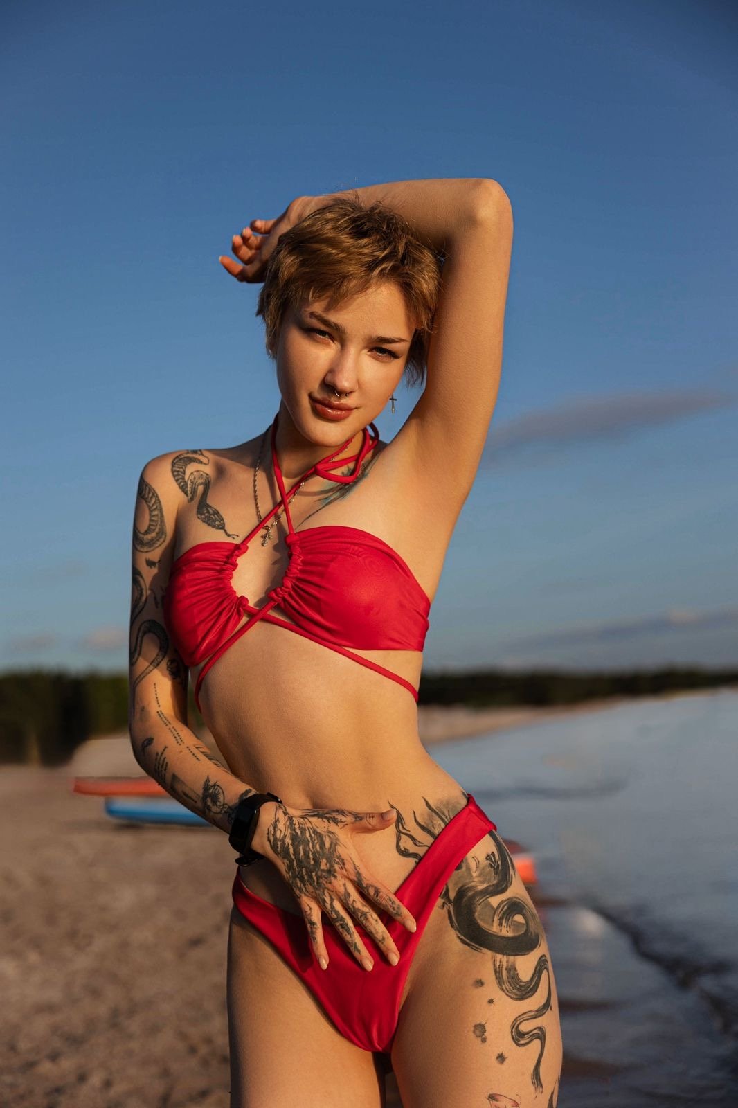 Elya18y, Sexy Teen, a Level