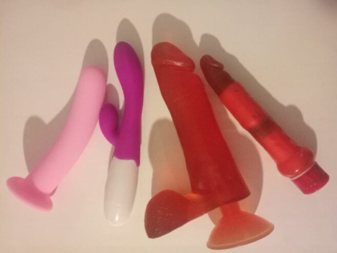 MISTRESS, POPPERS, MASSAGE , TOYS,