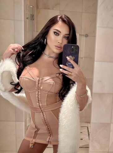 Alina, Independent, GFE, Nuru