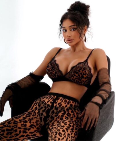 Busty High Class