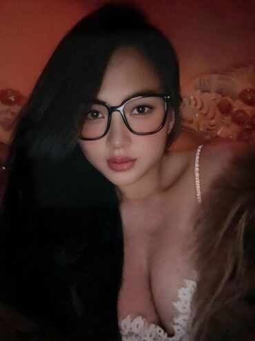 Mia