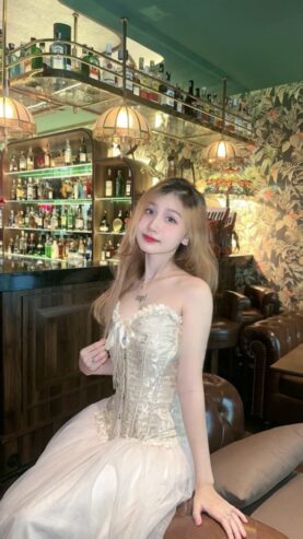 Massage and full service