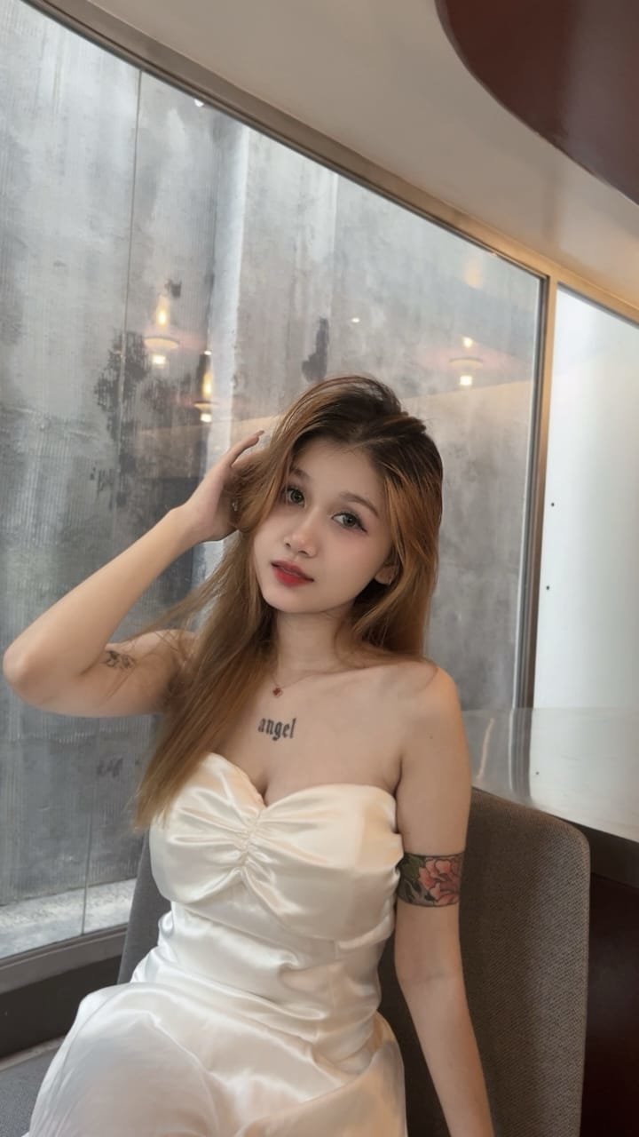 Massage and full service