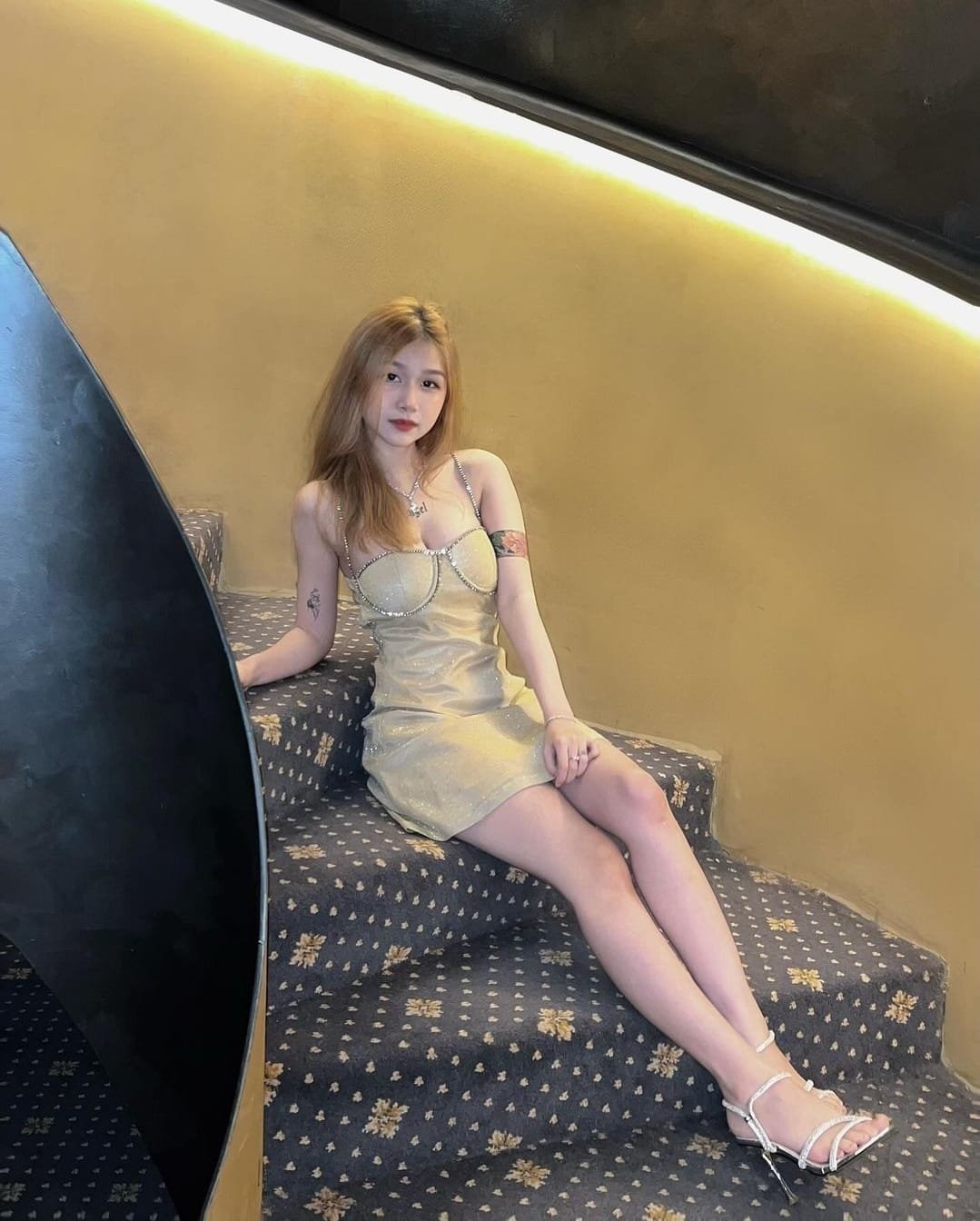 Massage and full service