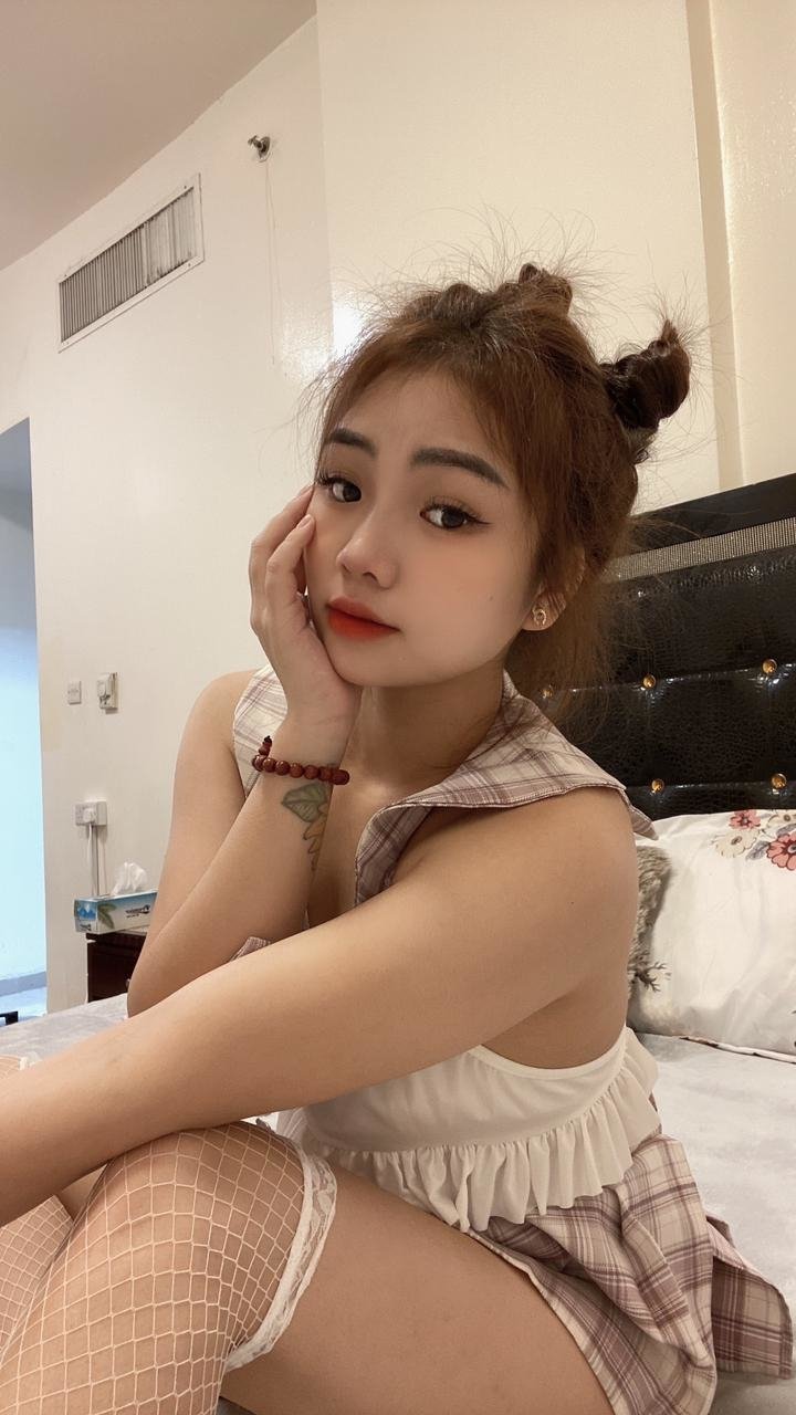 Rose Full Services New & Pretty