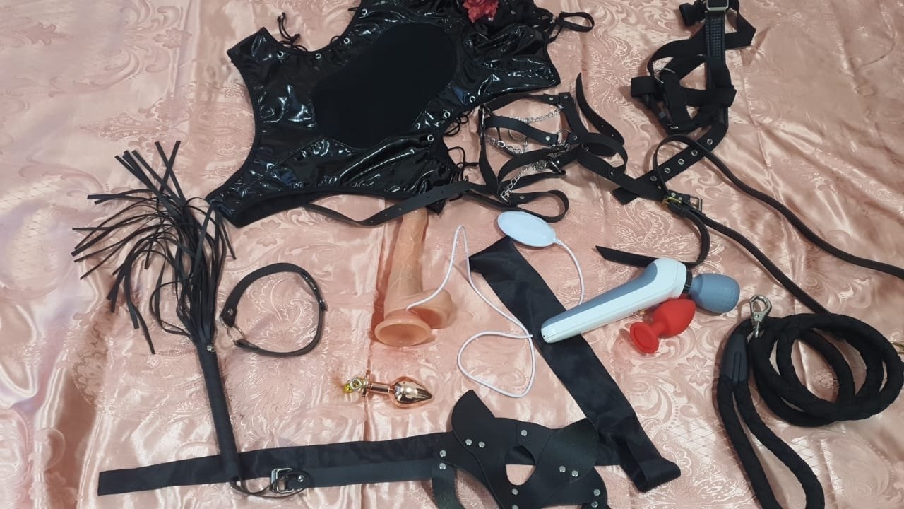 Yuki & Saky Full Service nuru massage